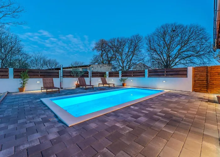 Vikendica Beautiful In Skabrnja