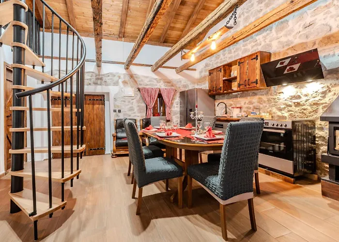 Vikendica Beautiful In Skabrnja *