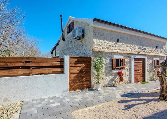 Beautiful In Skabrnja Skabrnje