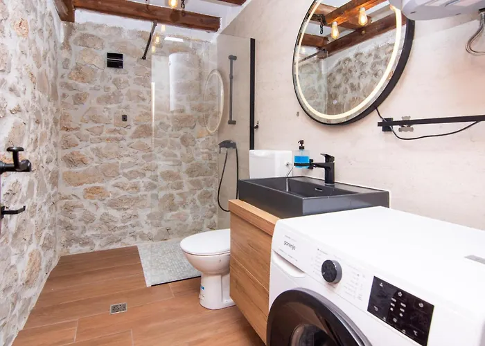 Beautiful In Skabrnja *