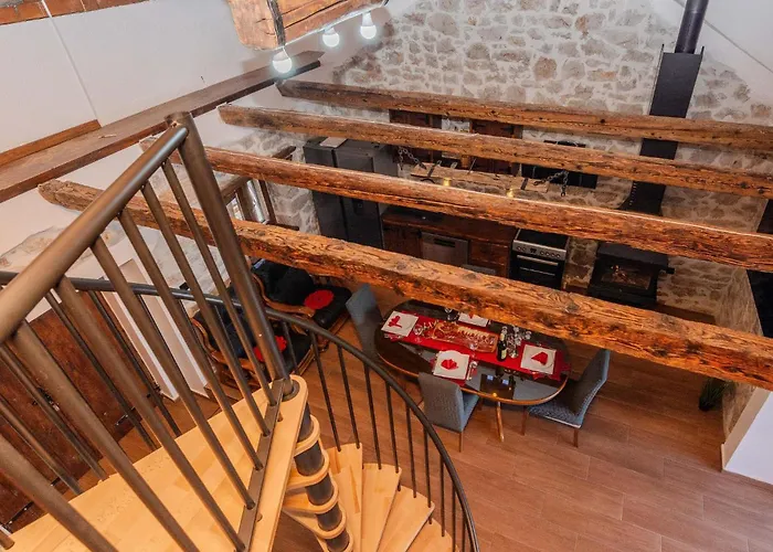 Vikendica Beautiful In Skabrnja *